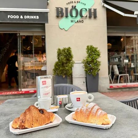 Casa Bianca - Metro E Stazione Sotto Casa Μιλάνο