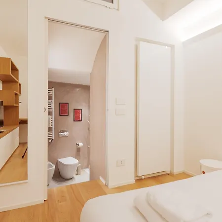 Chic & Modern Flat Just 450 Mt From Centrale Fs Апартаменты Милан