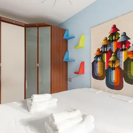 Apartament Zara Cozy With Balcony - 250m From M5 Istria