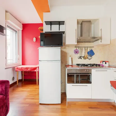 Zara Cozy With Balcony - 250m From M5 Istria