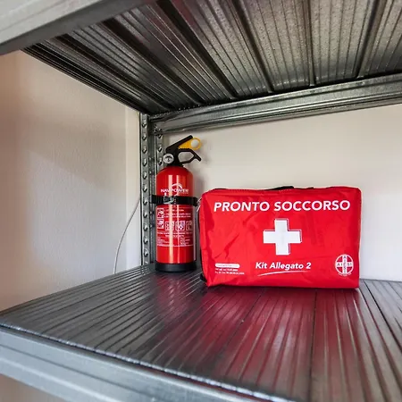 Artstay Porta Romana Parking 3th Floor No Lift *