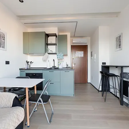 Апартаменты Guesthost - Renovated Apts *