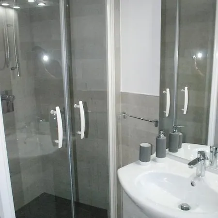 Bed and Breakfast Arco Della Pace B&B