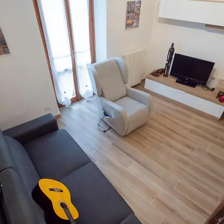 Apartamento La Ringhiera - Meda 43 *