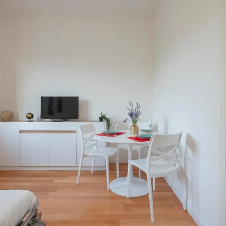 I Host - Gressoney 2 Milaan