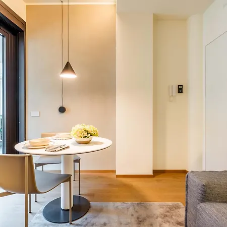 Apartamento Exclusive Retreat Few Steps From Duomo - Apt 5 Milán