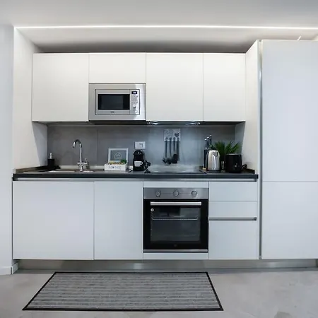 Three-suite With Free Netflix And Fast Wifi Milan