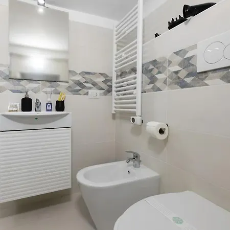 Apartment Three-suite With Free Netflix And Fast Wifi