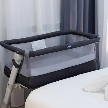 Three-suite With Free Netflix And Fast Wifi Apartment