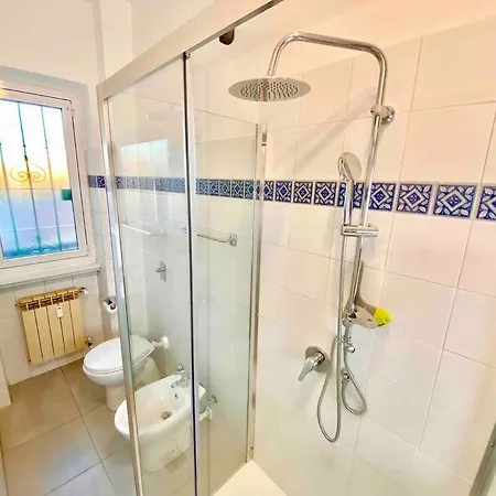 דירה 15 Minuti Dal Duomo + 8 Posti Letto *