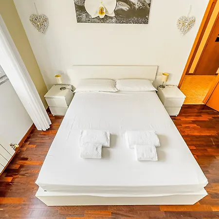 Apartment Splendido Quadrilocale Vicino Metro Istria *
