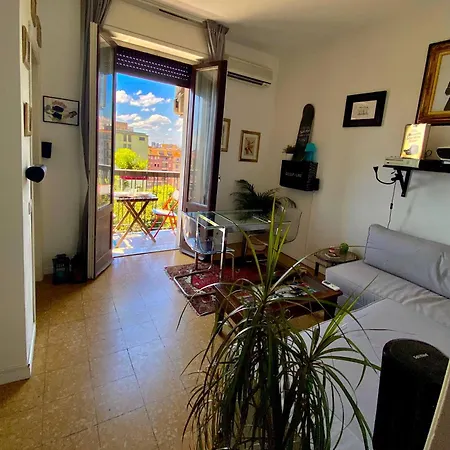 Appartement Navigli , Amazing View! Milaan