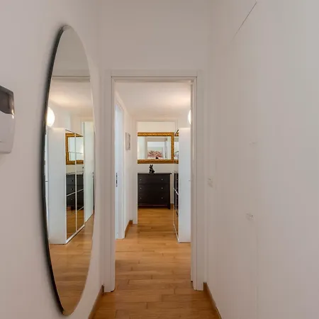 Apartment Royal Luxury Brera Milan