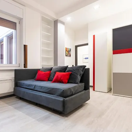 Temporaryflat San Babila * 밀라노