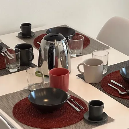 Guesthost - Casa Navigli Watt דירה *