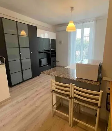 Grazioso Monolocale Vista Darsena Apartamento