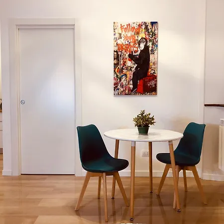 Urbanjungle - Centre Apartment Milan