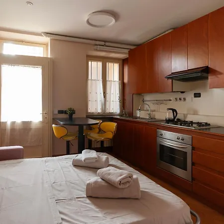 Apartment Casa Matisse - 5 Minuti A Piedi Dal Duomo *