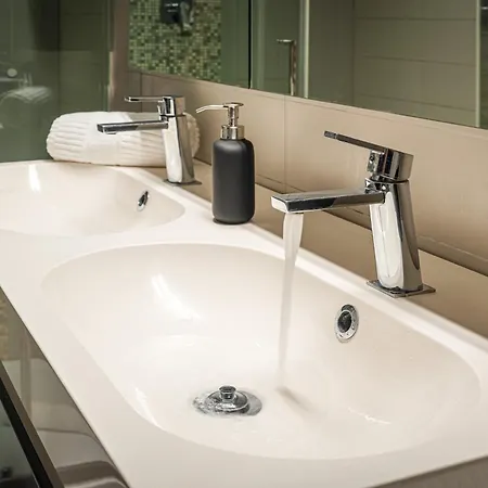 Accomodo - Miq41 Quadrivano Apartman *