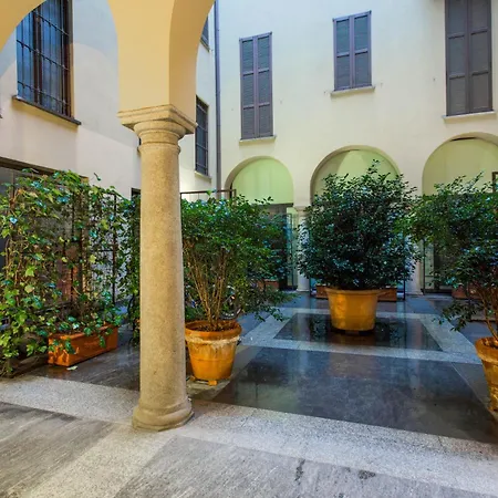 Keys Of Italy / Valpetrosa 10 - Touch Of Elegance ميلان