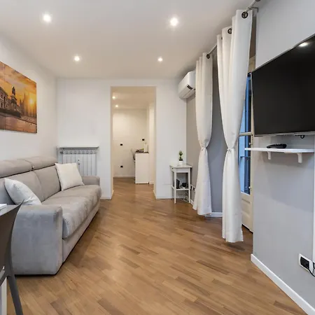 Magnoliaapartments - 5 Nirone Center شقة ميلان