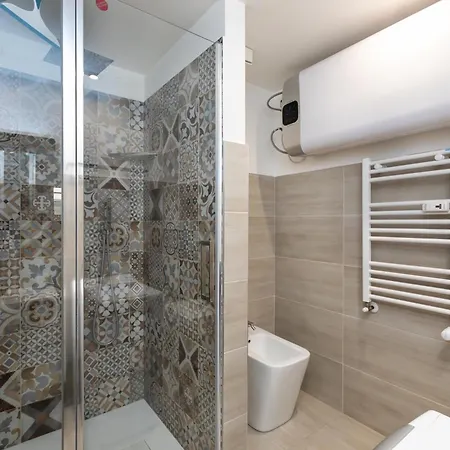 Magnoliaapartments - 5 Nirone Center * Milan