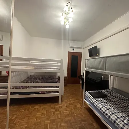 Gigli, Con Cucina In Comune E Terrazza