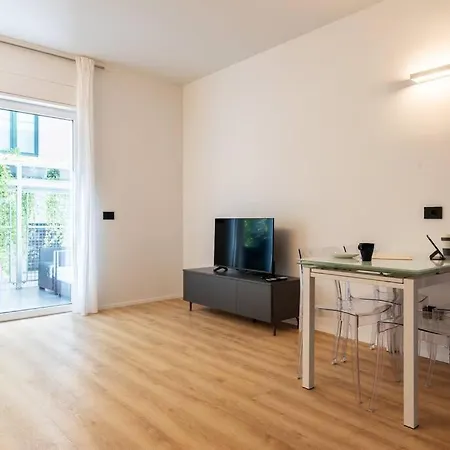 דירה Emotichome 8 E 9 Flexyrent Studio מילאנו