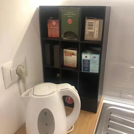 Villa Camilla Milano Metro 4 בית הארחה 4*