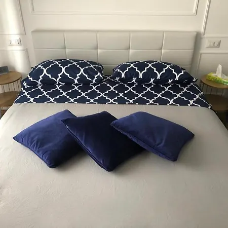 Maison d'hôtes Villa Camilla Milano Metro 4 Milan