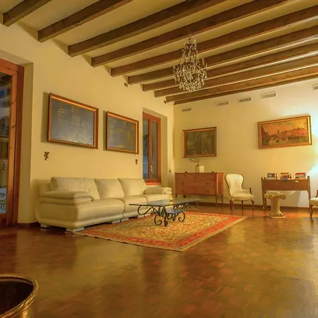 Double Charme Station Konukevi Milano