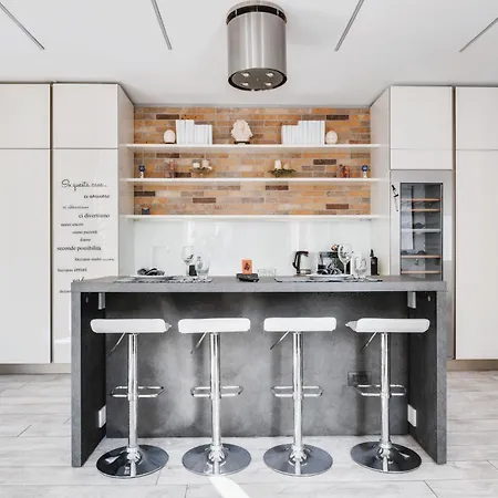 Apartment Elegant In Center