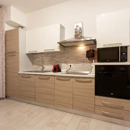 Crescenzago#34, Vicino Metro M2 E Ospedale San Raffaele Apartmán