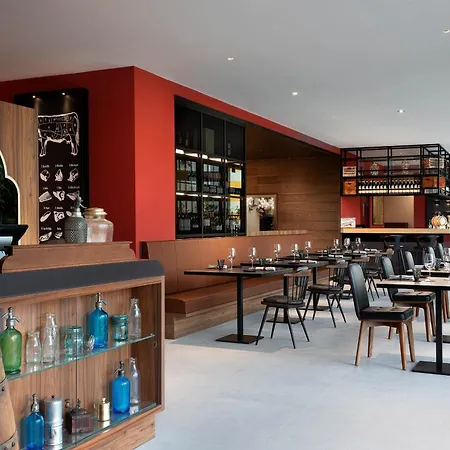 Sheraton San Siro 4* Milán