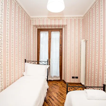 Shortmi Montello Lägenhet Milano