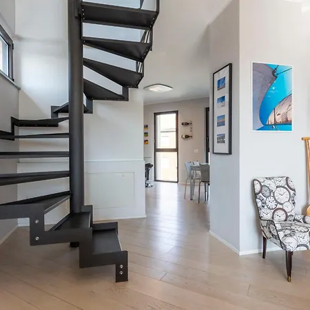 Apartment Wolvesdensuite Con Terrazzi E Garage Gratuito