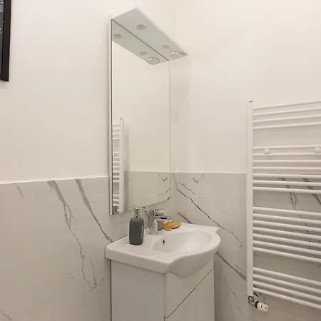 Daire Graceful Flatwi-fi & Peaceful! Milano