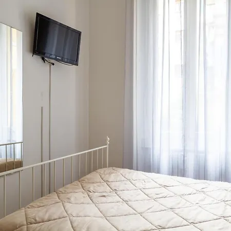 Centralstation - Via Lazzaroni