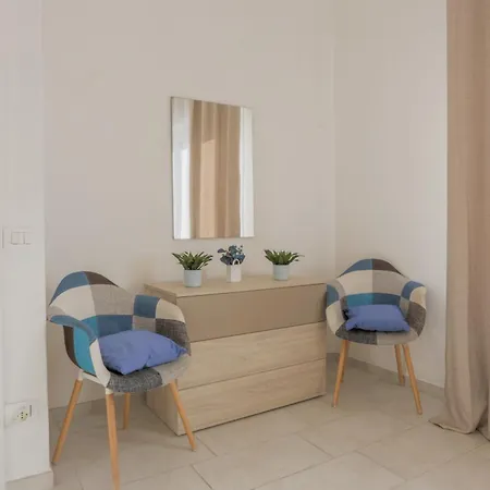 Corso Como-bosco Verticale Con Balcone * Milan