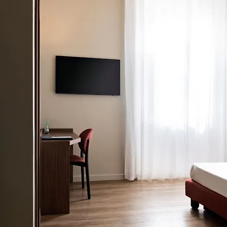 Mokinba Montebianco מלון 4*