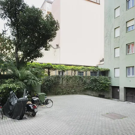 Easylife - Attico 230mq Con Terrazza Area Bocconi * Milán