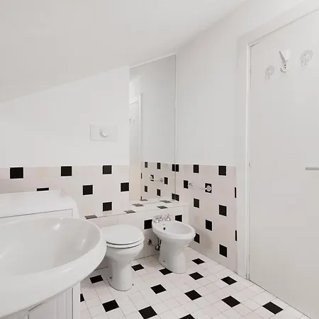 Relstay - Arco Della Pace - Sunny Loft *