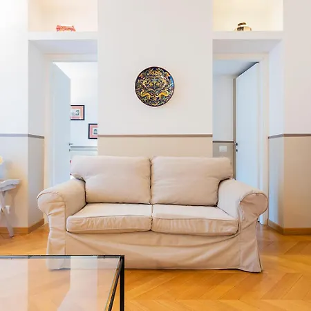 Retreats Duomo Carrobbio Apartment Milan