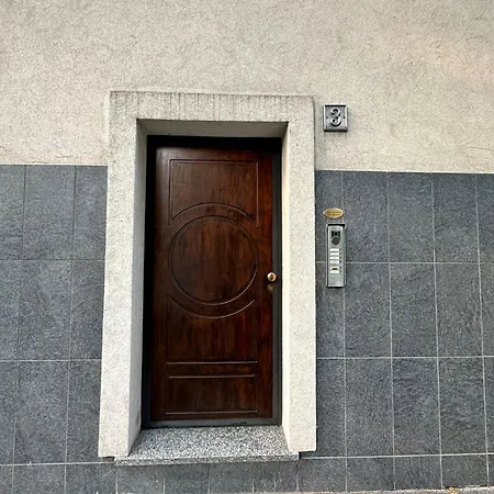 Loft Moderno Con Terrazzo Апартаменты *