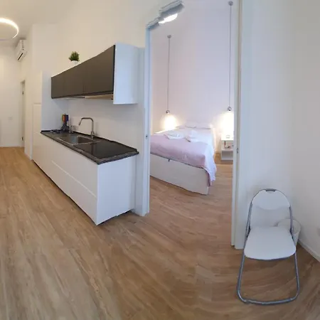 Reali Bonaccini * ミラノ