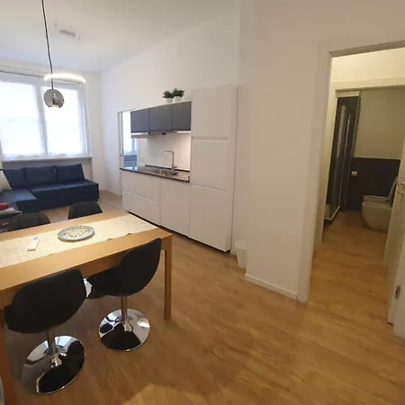 Reali Bonaccini ミラノ