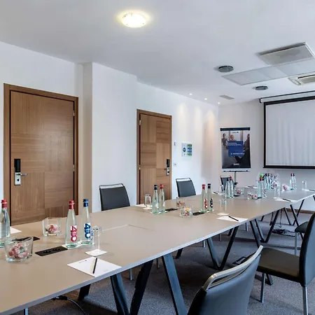 Otel Radisson Blu 4*