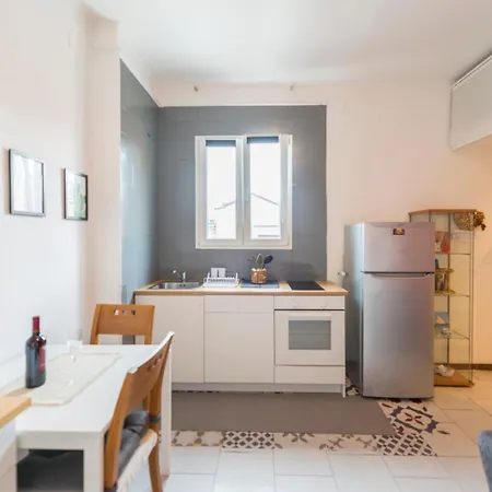 Apartment Fegi - Citta Studi, Besta, Politecnico, Istituto Dei Tumori *