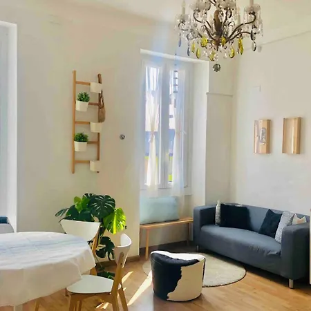 At Naviglio Martesana * Milano