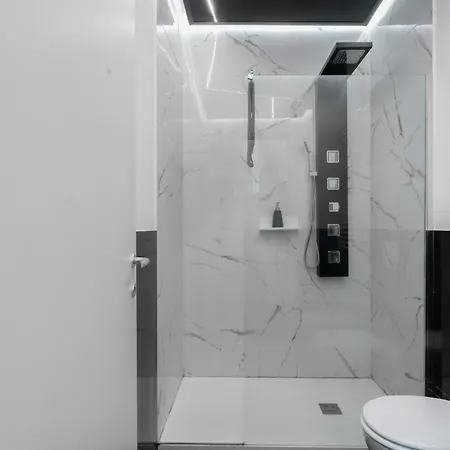 Elegant Sweet - Milan, 15 Minute Duomo